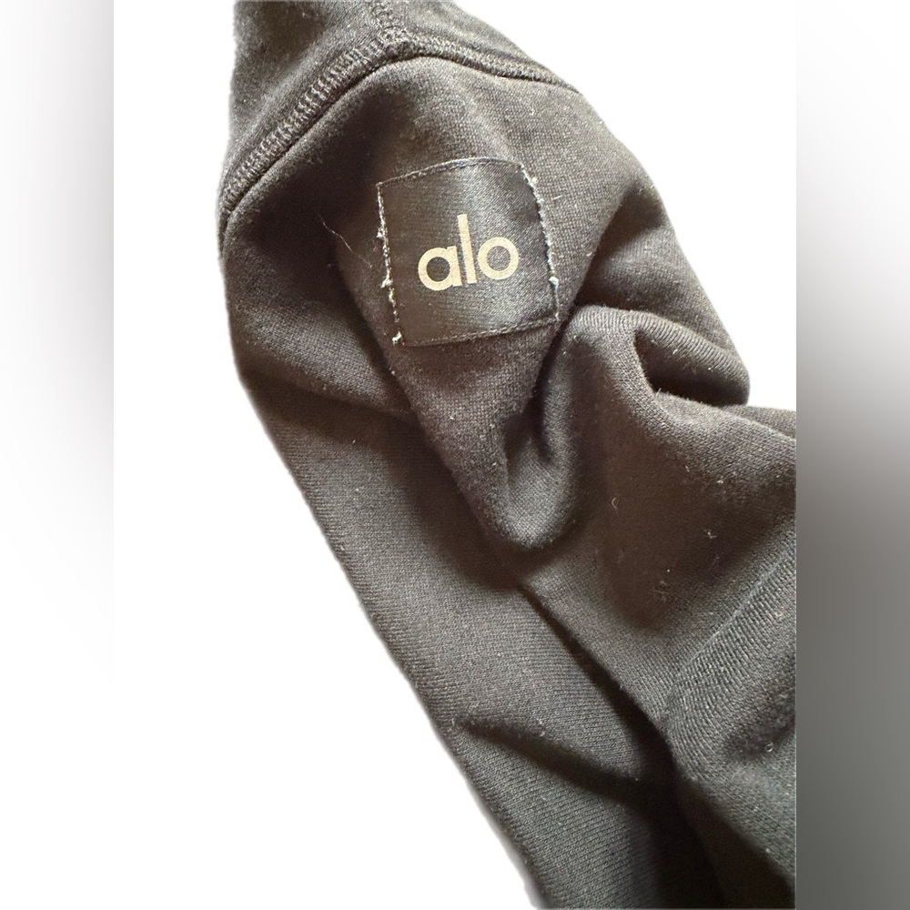 Alo Yoga At Ease Hoodie Small - Picture 8 of 13